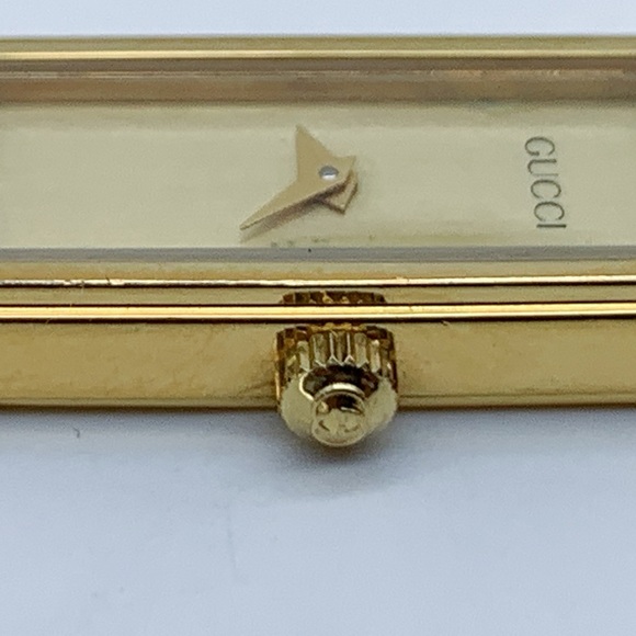 Vintage GUCCI 1500L Rectangular Bangle Gold Plated Women’s Quartz Wristwatch - Picture 9 of 10